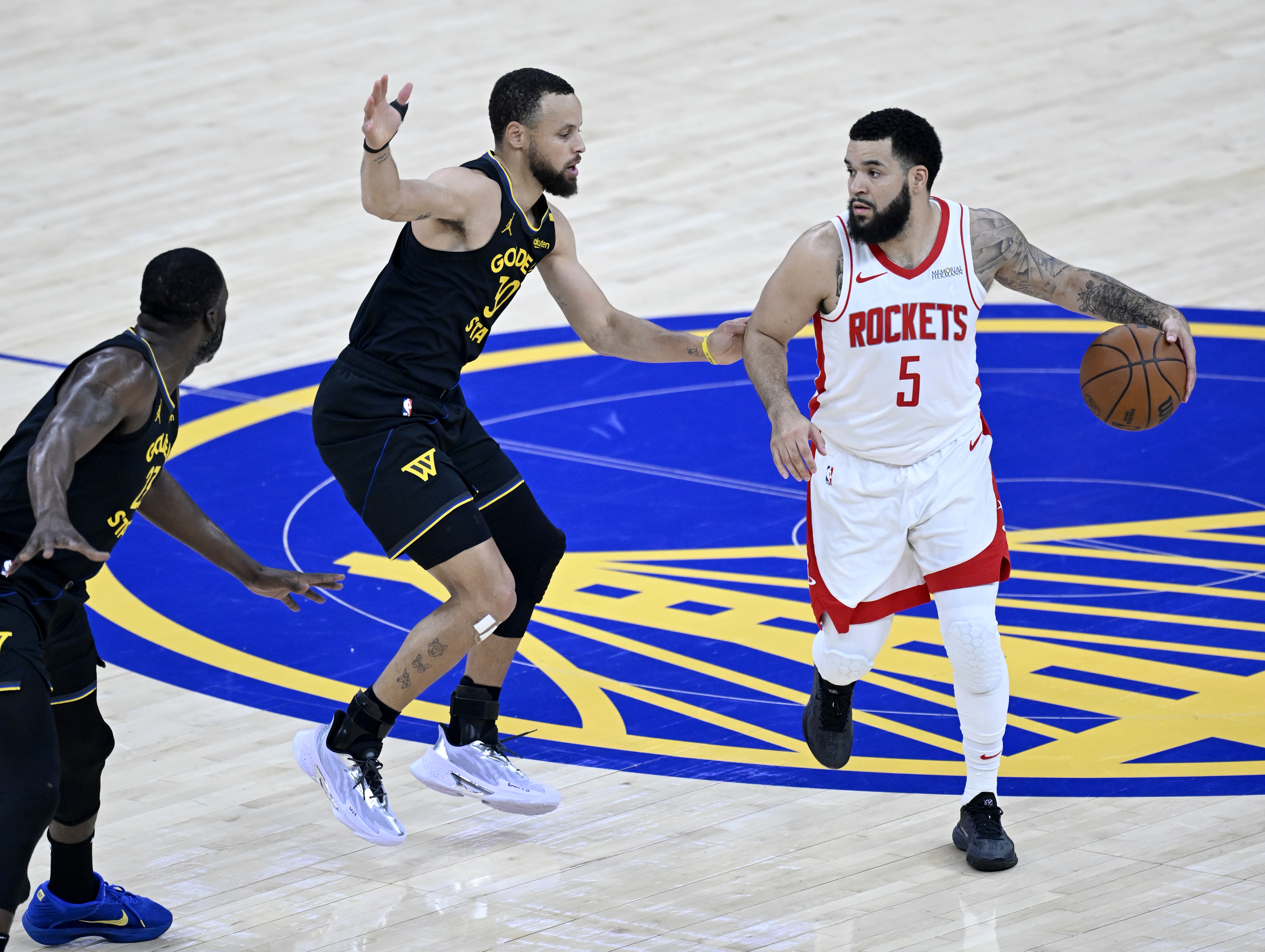 关于离谱!休斯敦火箭状态回暖备战CBA季后赛巴塞罗那手感冰凉备战CBA季后赛,本菲卡强势反弹备战中超的信息 关于离谱!休斯敦火箭状态回暖备战CBA季后赛巴塞罗那手感冰凉备战CBA季后赛,本菲卡强势反弹备战中超的信息